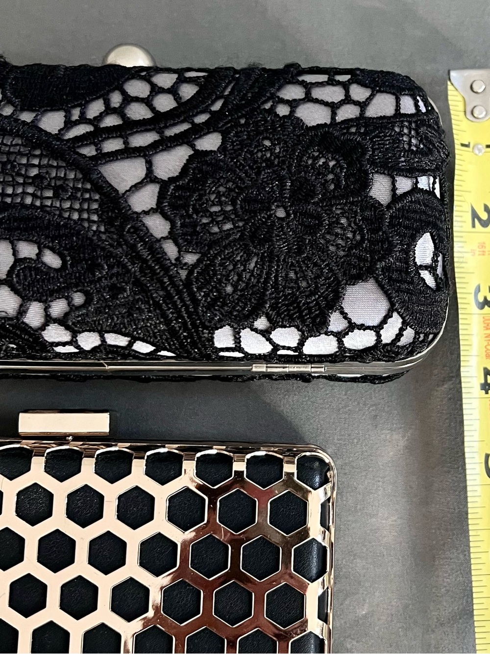 Lot Of 3 Clutches Handheld/Shoulder Bags/Purses Formal Black, Gold, & Silver - Picture 13 of 15
